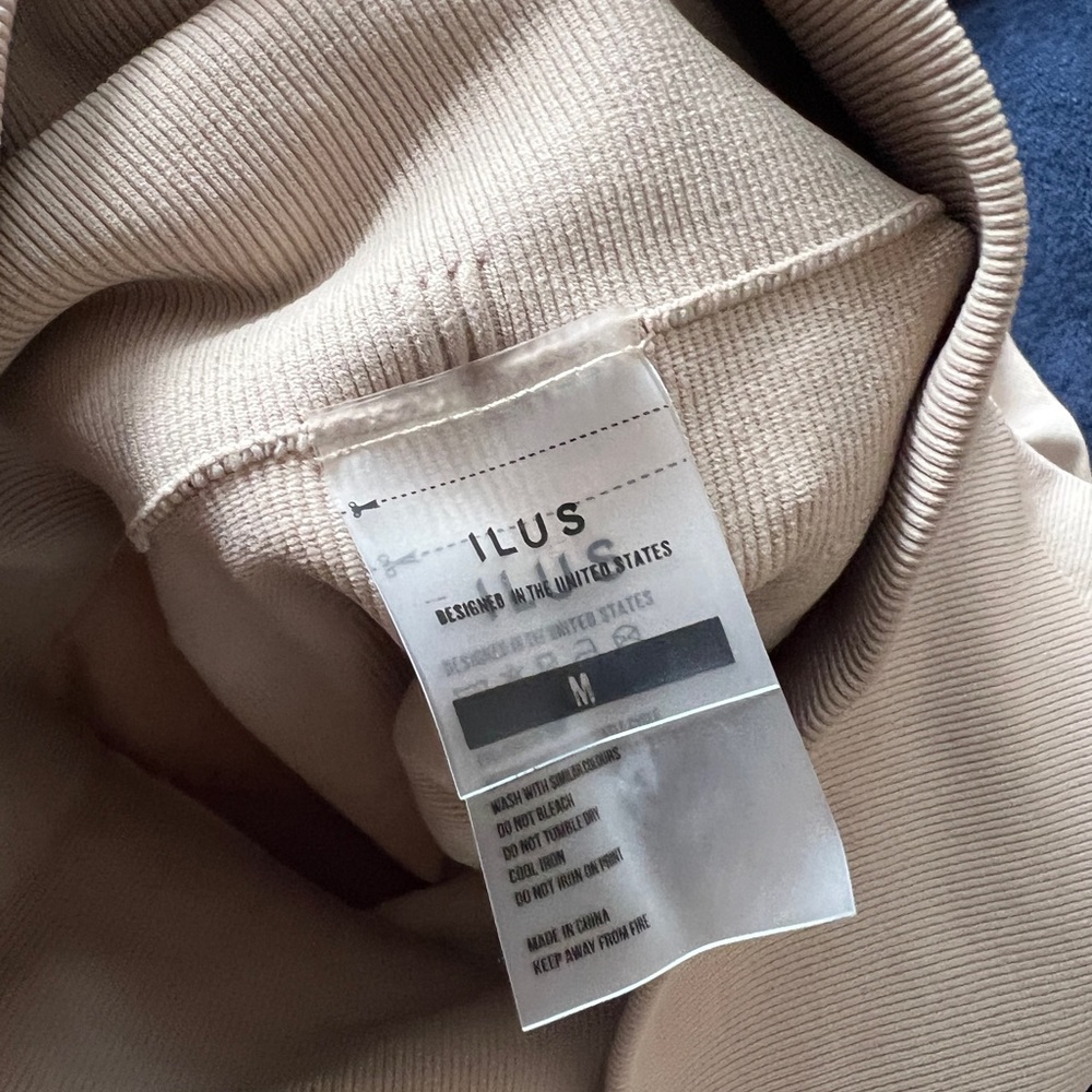 Ilus Label - Picture 2 of 3